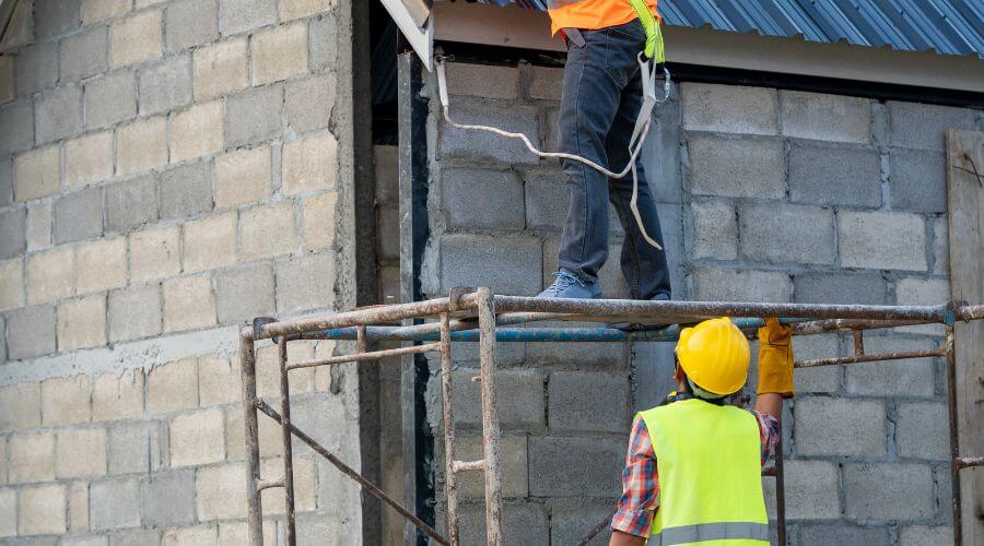 Expert Emergency Roof Repairs services in Meadville, MS
